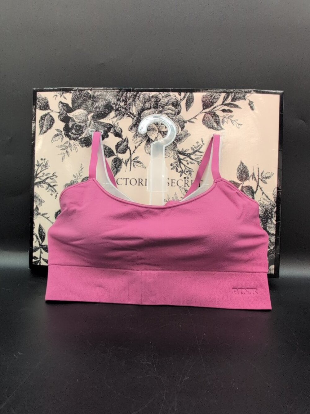 Victoria Secret Seamless Scoop Racerback Sports Bra Small Midnight Mauve